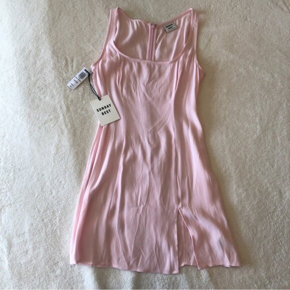NWT Aritzia Sunday Best Honey Ryder Pink Tank Mini Dress Side Slit Zip Size XXS - Picture 1 of 4